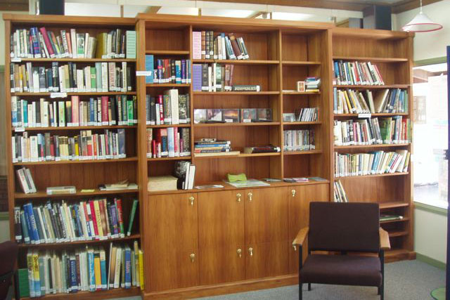 bookshelf